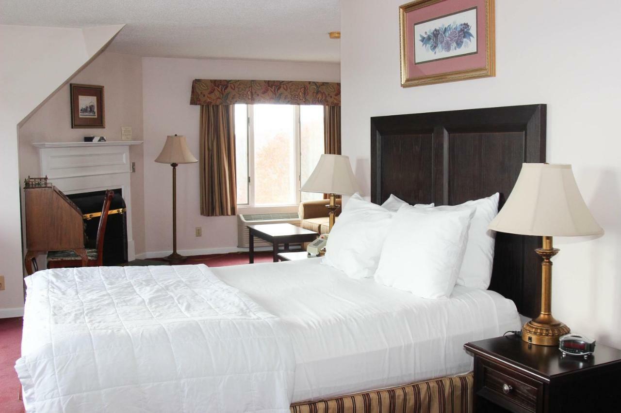 The Lucerne Inn Dedham Εξωτερικό φωτογραφία